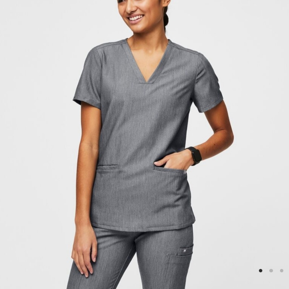 Figs Scrub Top